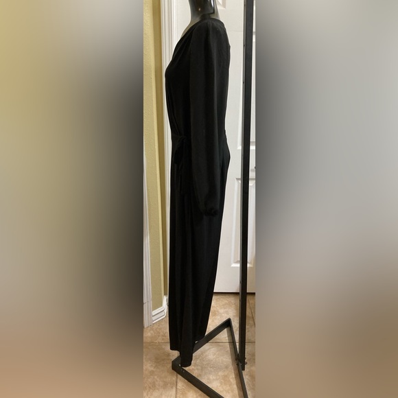 NWT New York and Company Jumpsuit Size Medium - Picture 3 of 12